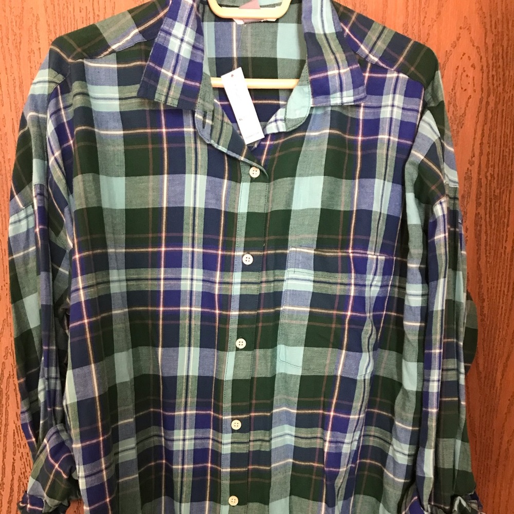 Women’s Old Navy flannel shirt